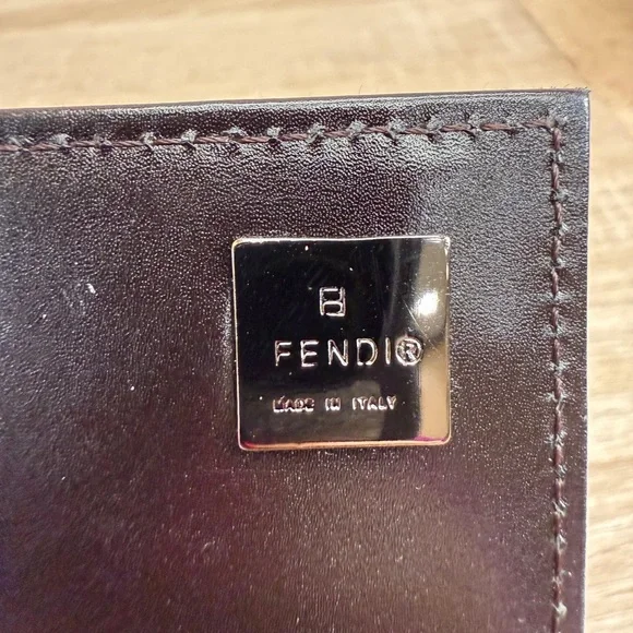 Vintage Authentic - Fendi Brown Zucca Pattern -
Canvas Long Wallet - Picture 9 of 10